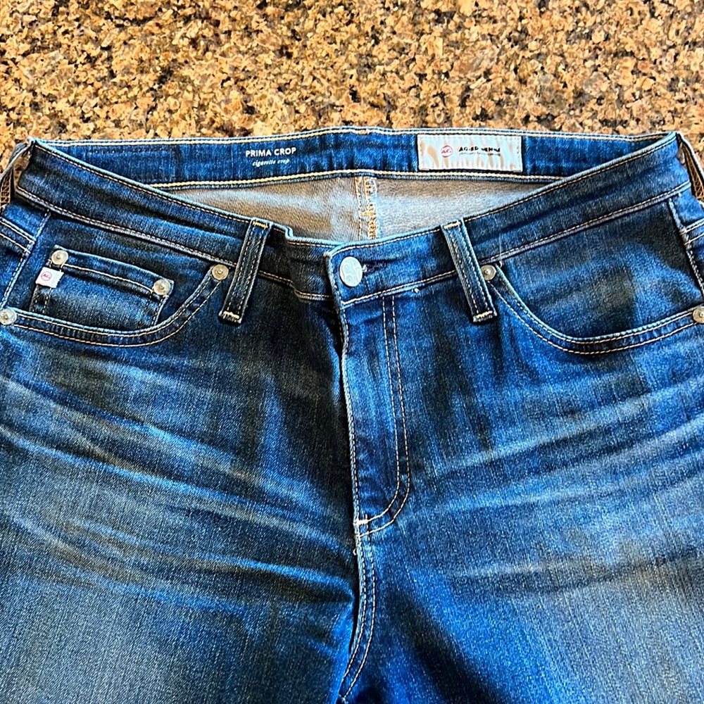 AG Prima cigarette crop. Size 31.